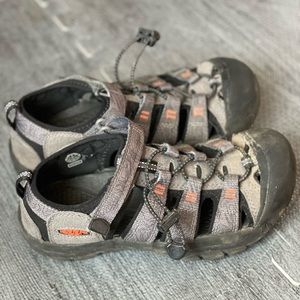 Keen kids washable and waterproof sandals